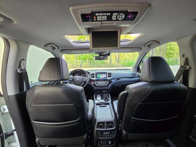 used 2016 Honda Pilot car, priced at $18,988