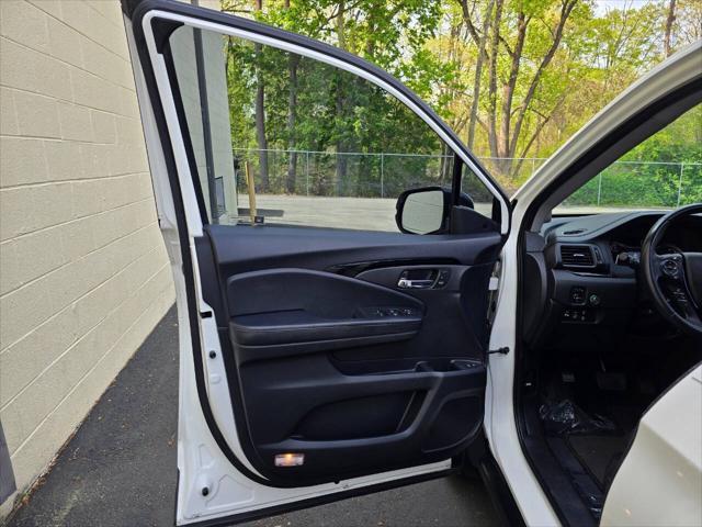 used 2016 Honda Pilot car, priced at $18,988