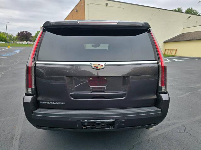 used 2015 Cadillac Escalade car, priced at $24,922