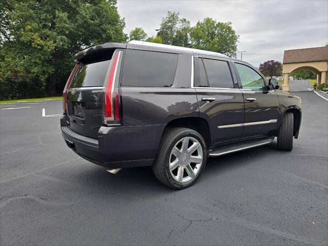 used 2015 Cadillac Escalade car, priced at $24,922