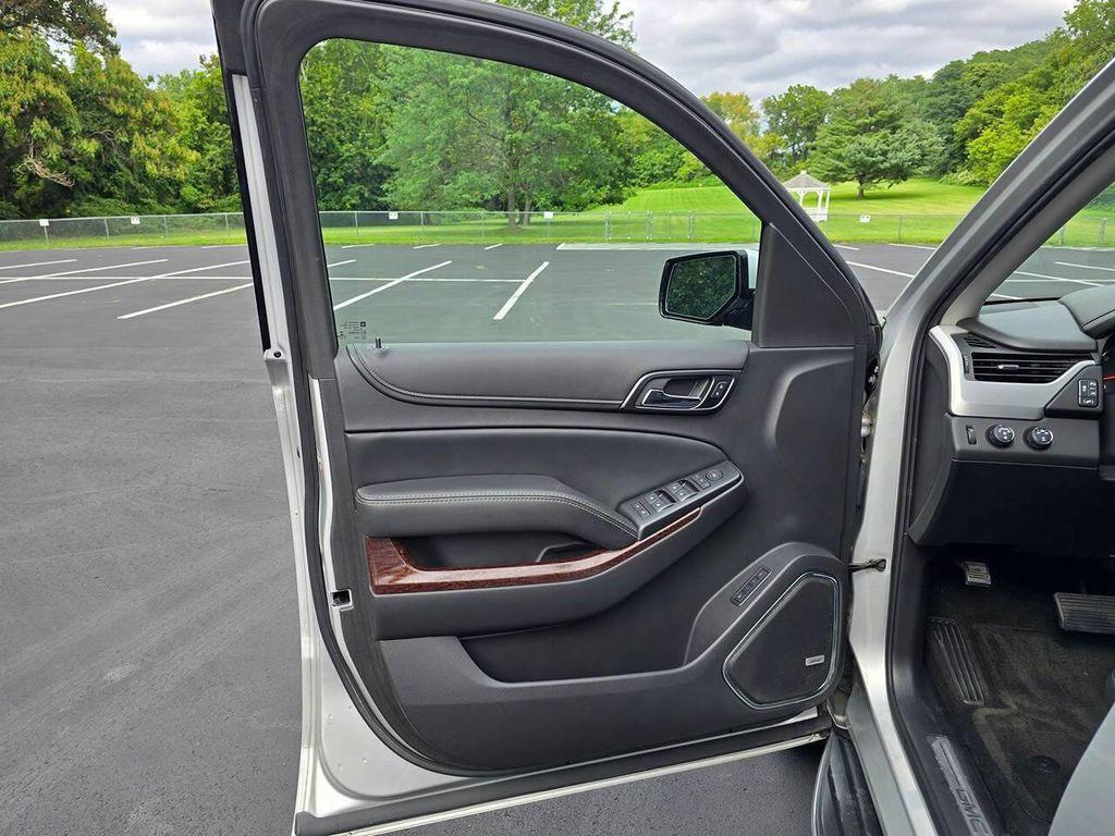 used 2016 GMC Yukon car, priced at $23,992