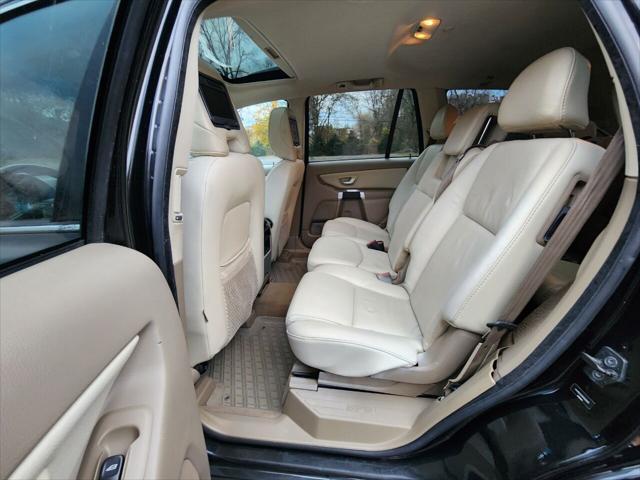 used 2013 Volvo XC90 car, priced at $7,977