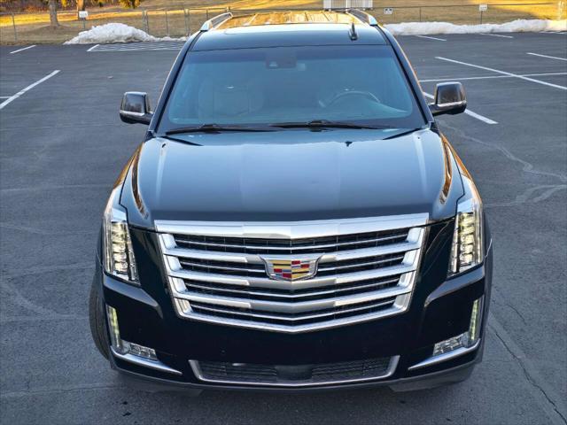 used 2017 Cadillac Escalade ESV car, priced at $27,997