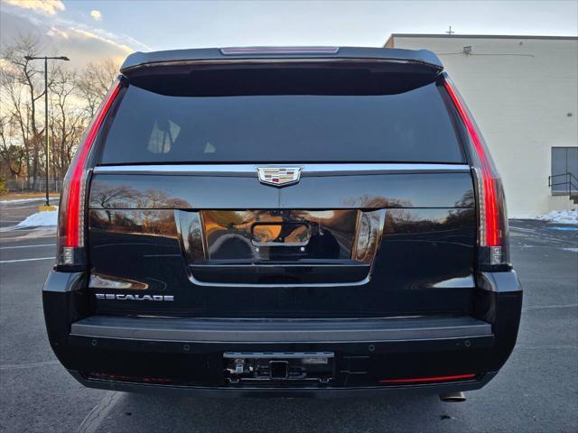 used 2017 Cadillac Escalade ESV car, priced at $27,997