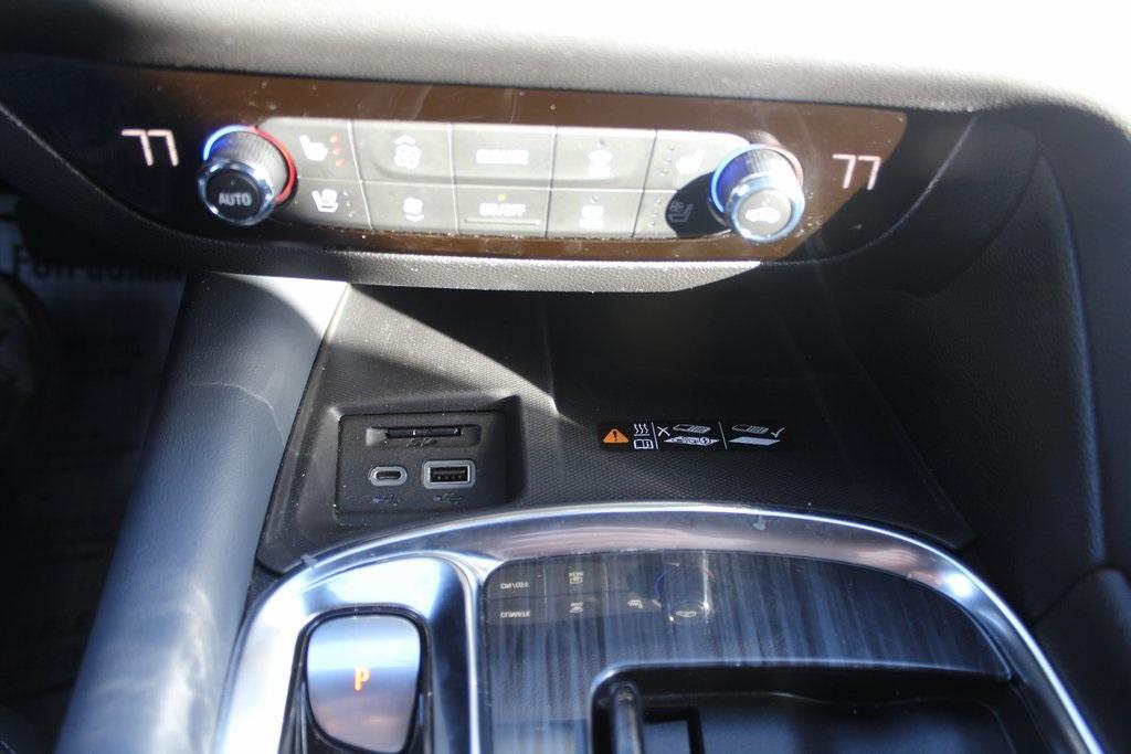 used 2024 Buick Enclave car, priced at $34,234