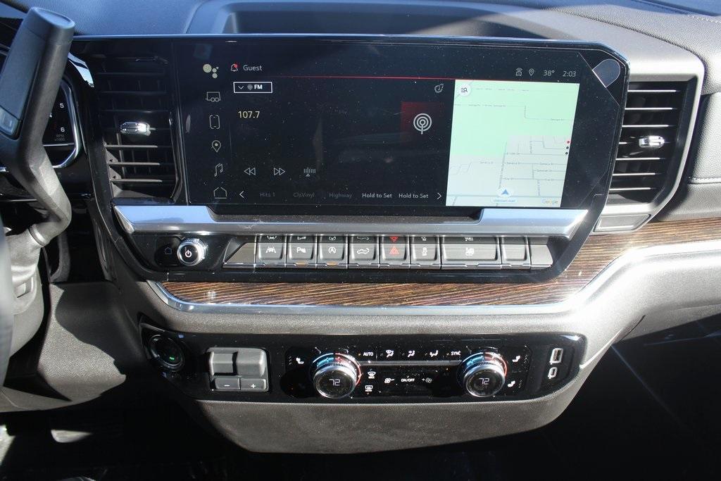new 2025 GMC Sierra 1500 car, priced at $52,101