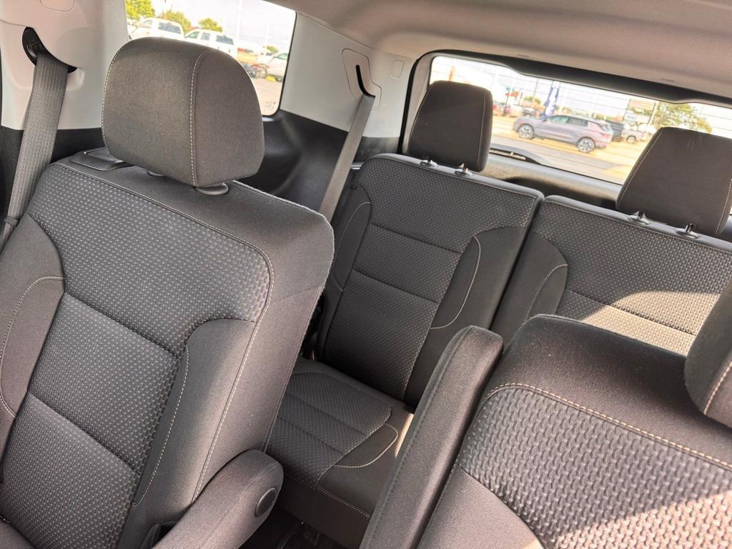 used 2023 GMC Acadia car, priced at $32,251