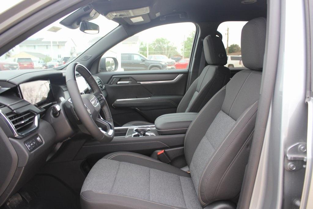 new 2025 GMC Acadia car, priced at $48,595