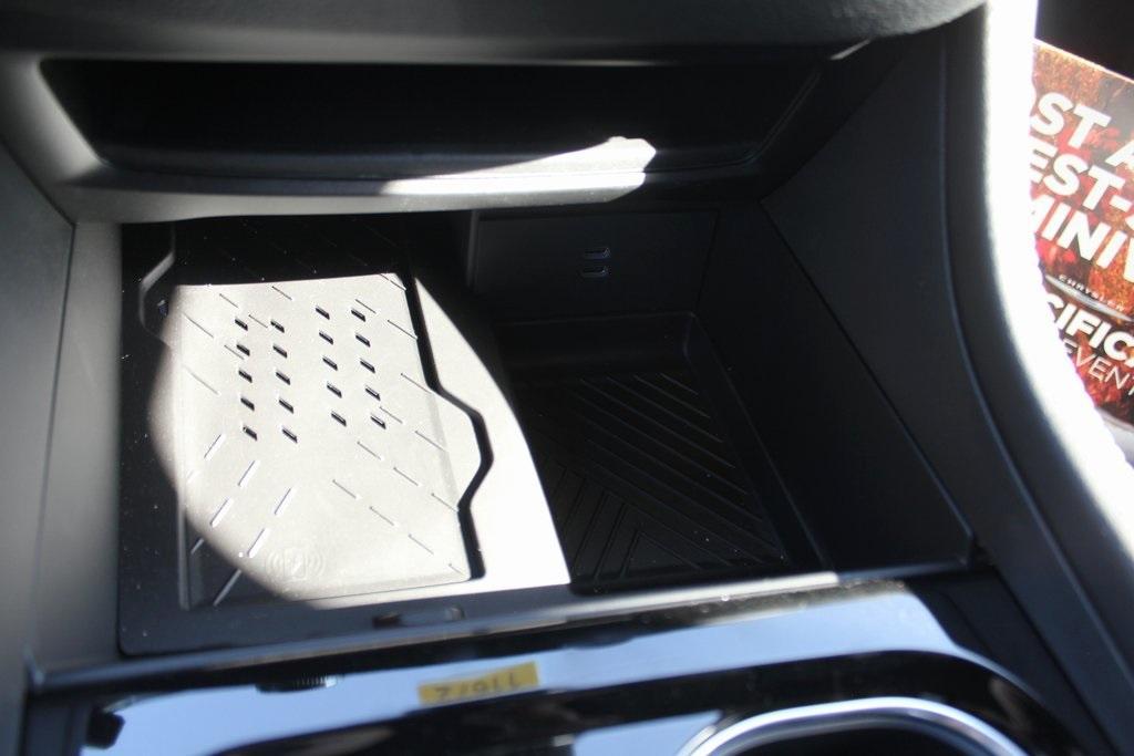 new 2026 Chrysler Pacifica car, priced at $54,177