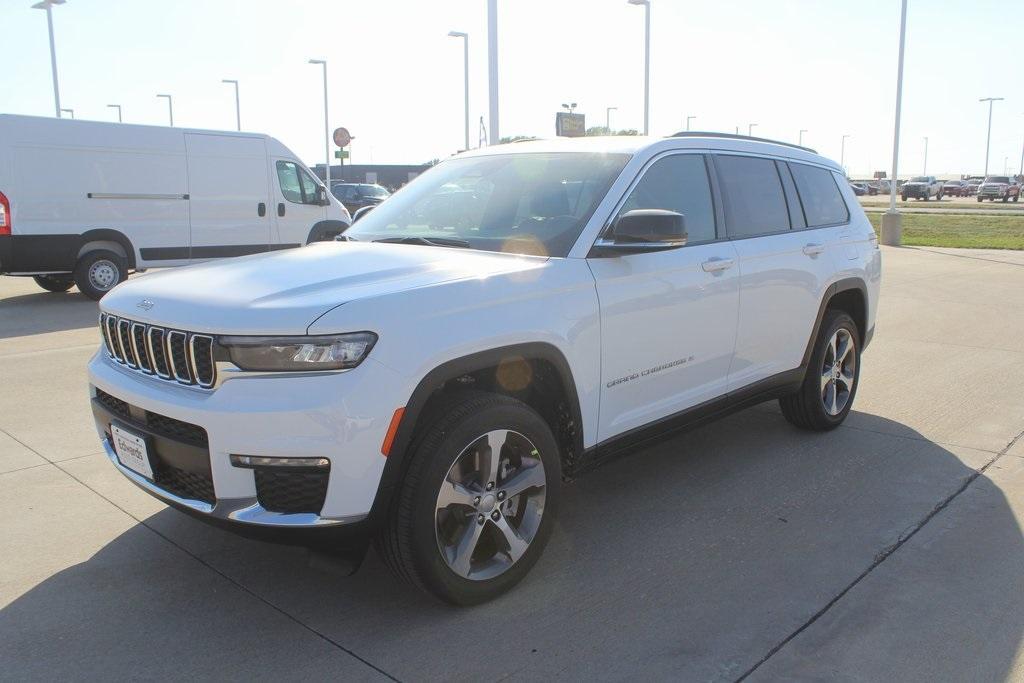 new 2025 Jeep Grand Cherokee L car, priced at $53,977