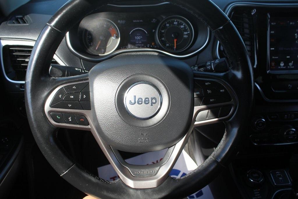 used 2019 Jeep Cherokee car, priced at $17,499