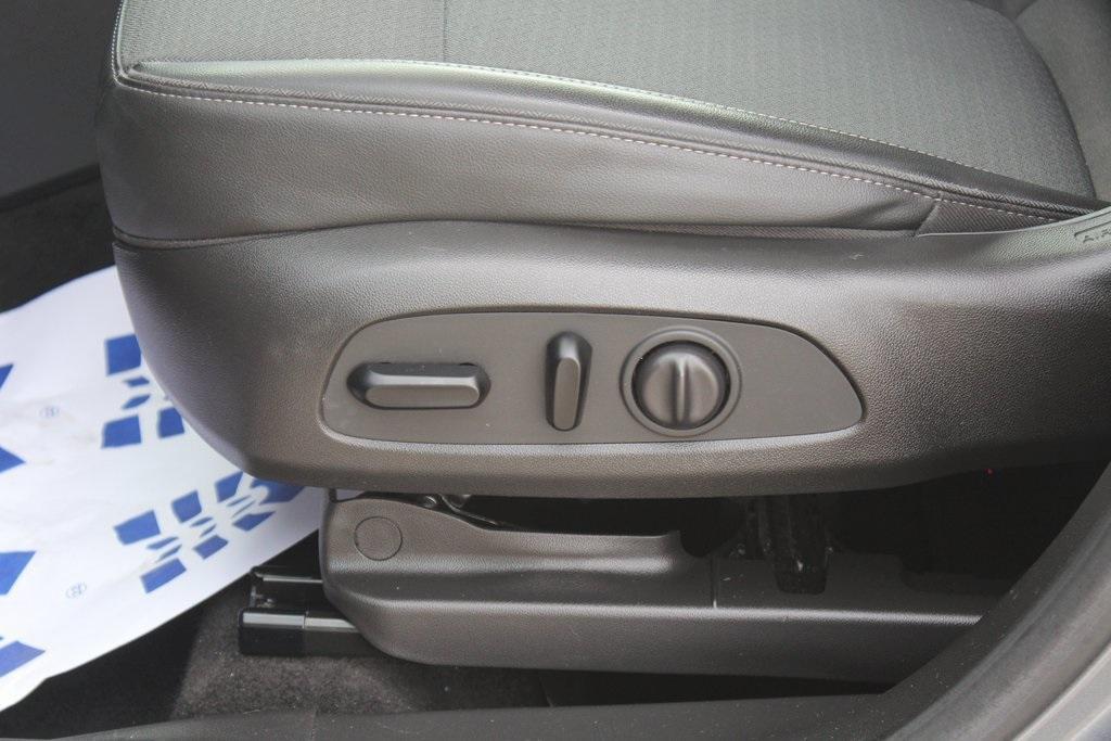 used 2022 Buick Encore GX car, priced at $19,899