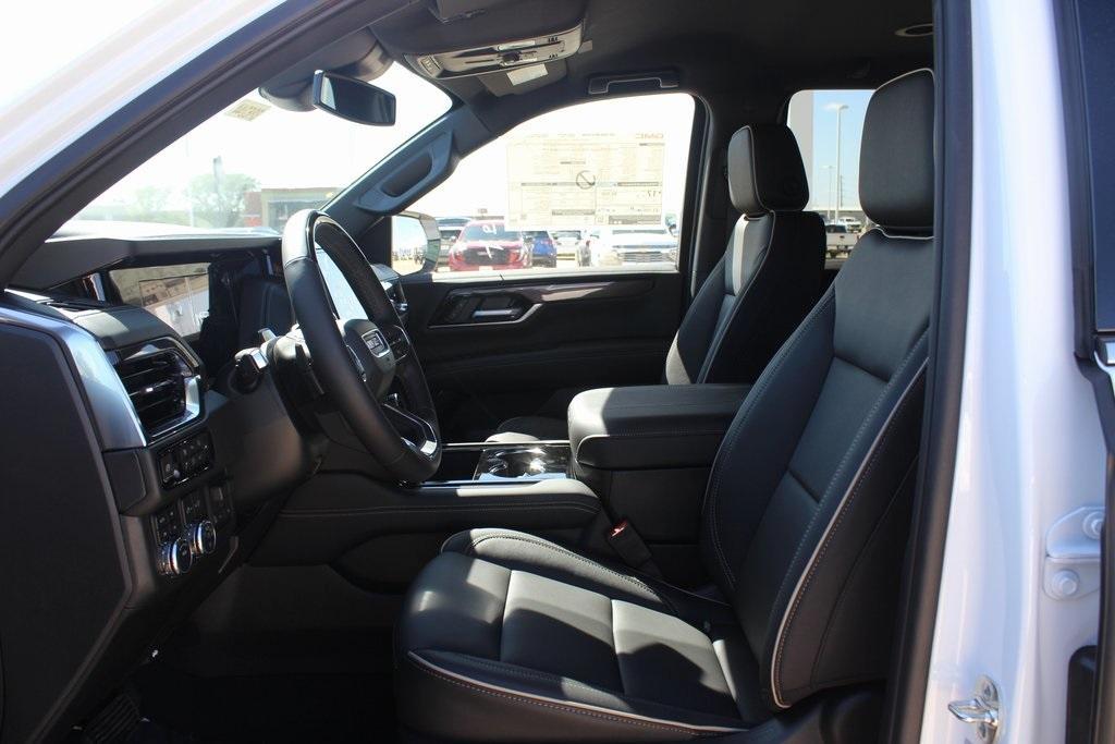 new 2025 GMC Yukon car, priced at $79,185