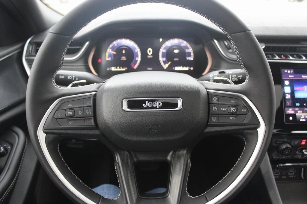 new 2025 Jeep Grand Cherokee car, priced at $42,789