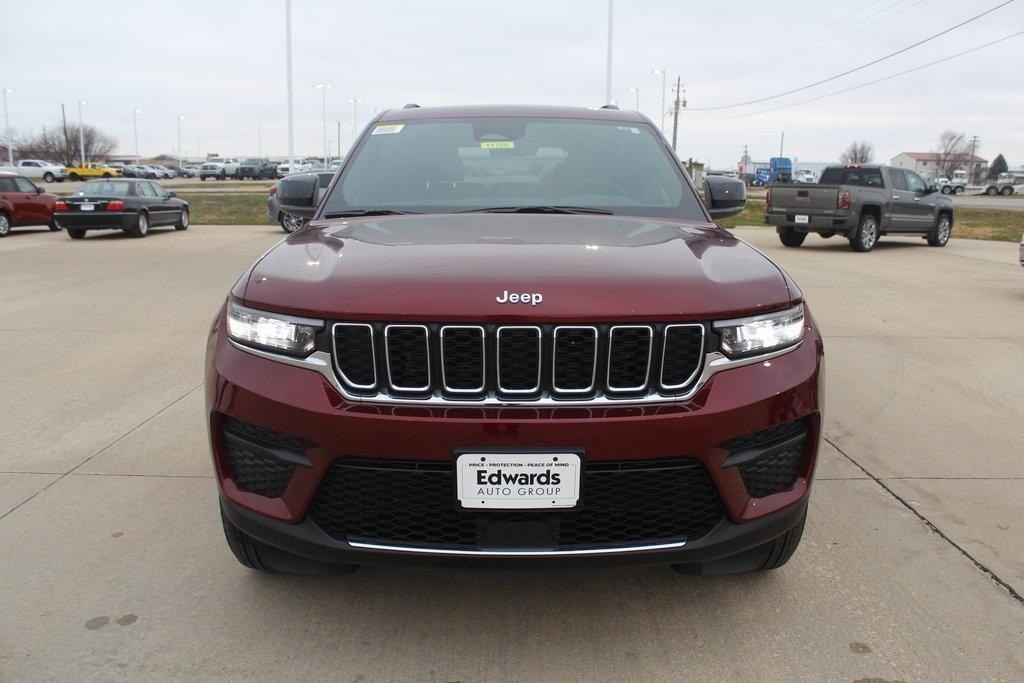 new 2025 Jeep Grand Cherokee car, priced at $42,789