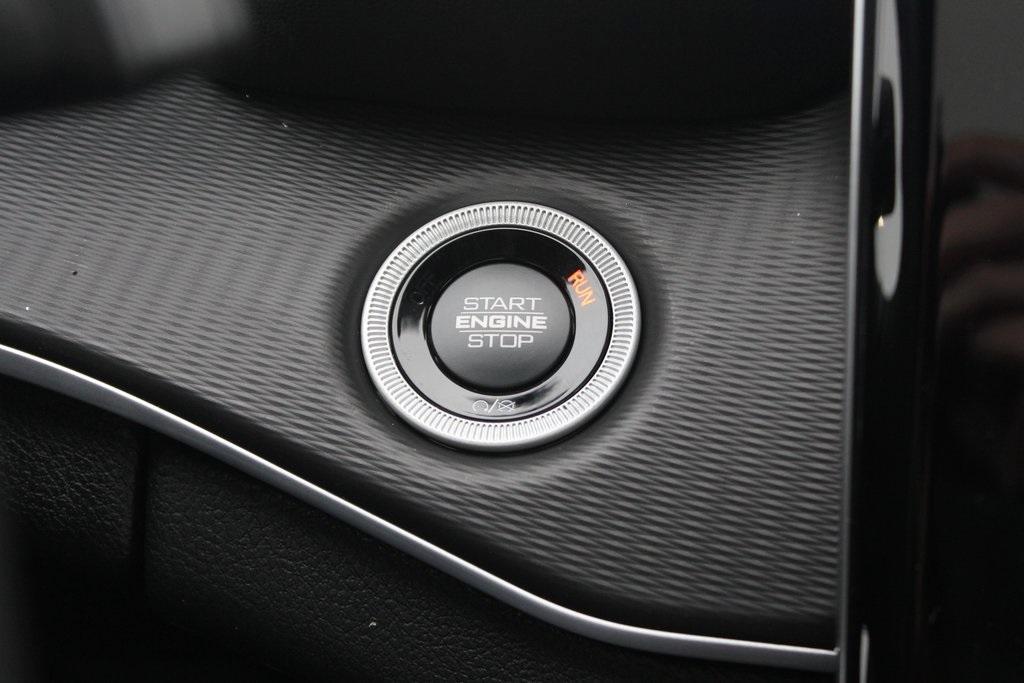 new 2025 Jeep Grand Cherokee car, priced at $42,789