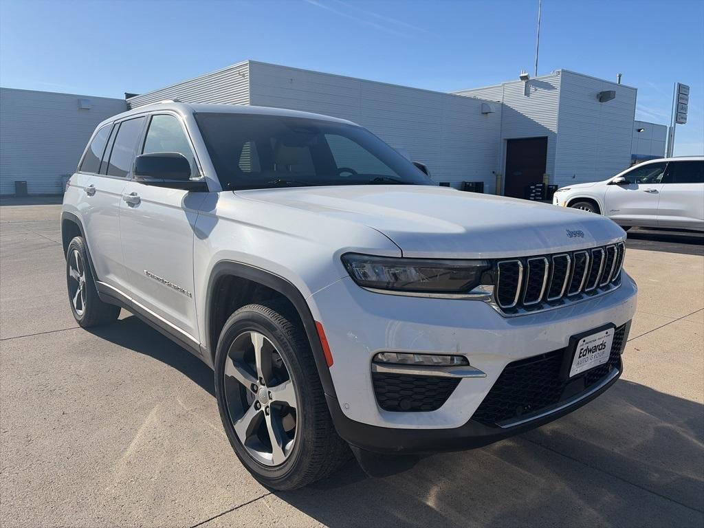 used 2023 Jeep Grand Cherokee car, priced at $30,000