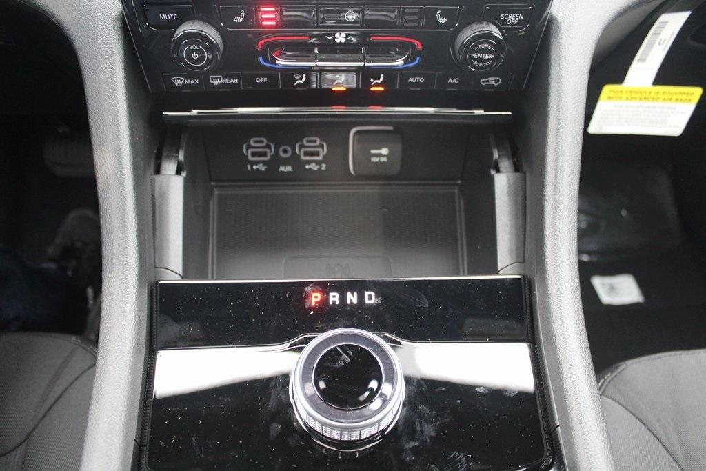 new 2025 Jeep Grand Cherokee car, priced at $41,789