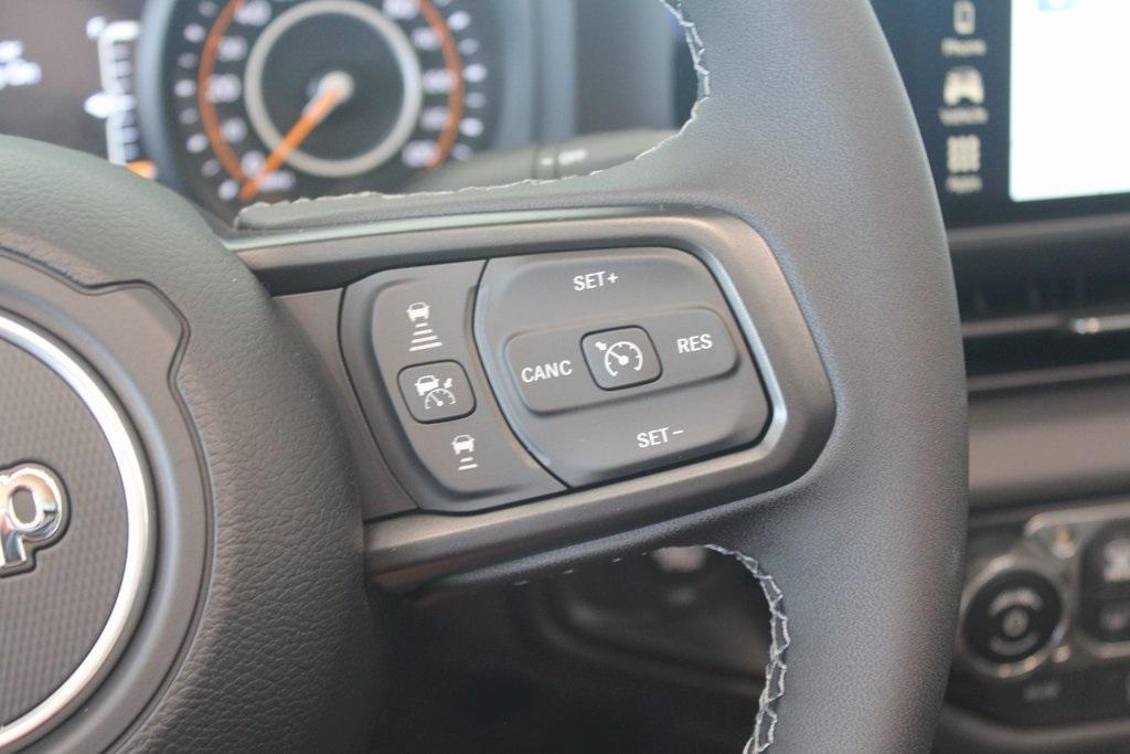 new 2025 Jeep Gladiator car, priced at $52,105