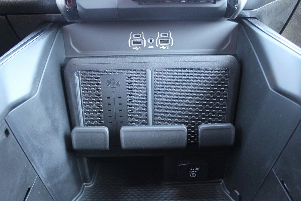 new 2025 Ram 1500 car, priced at $51,877