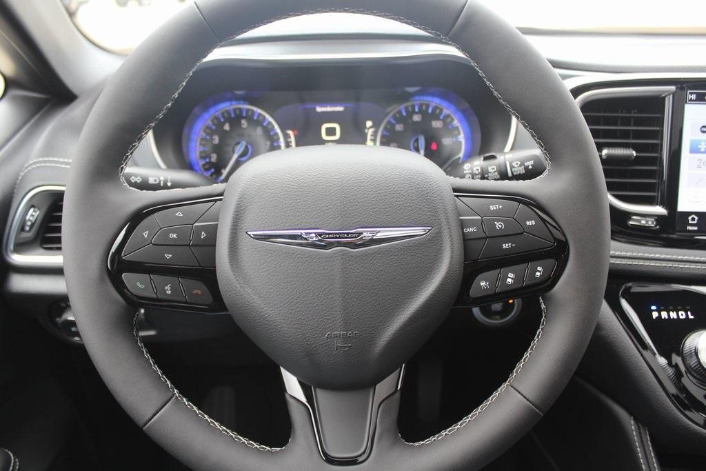 new 2026 Chrysler Pacifica car, priced at $54,191