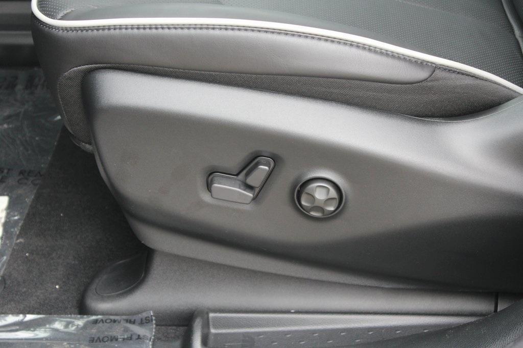 new 2026 Chrysler Pacifica car, priced at $54,191