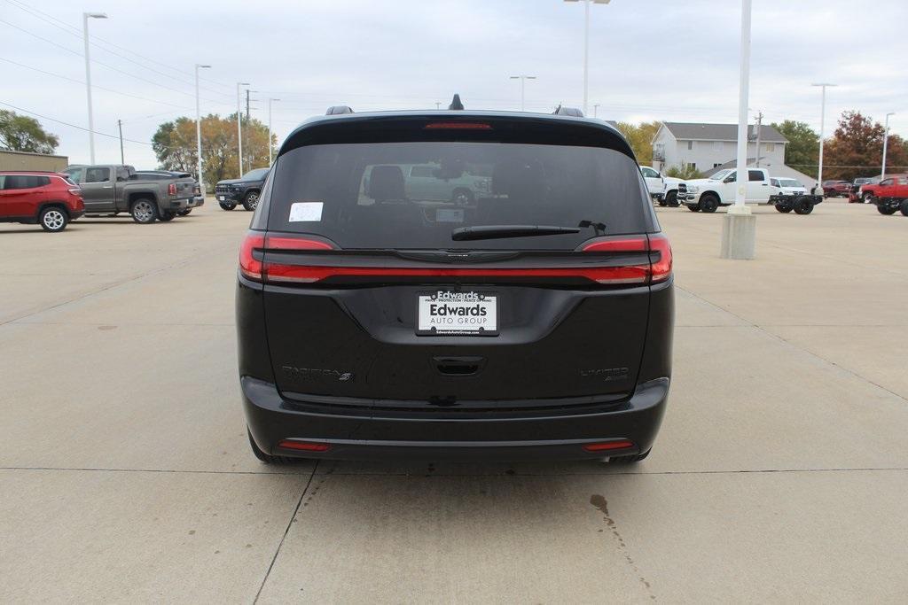 new 2026 Chrysler Pacifica car, priced at $54,191
