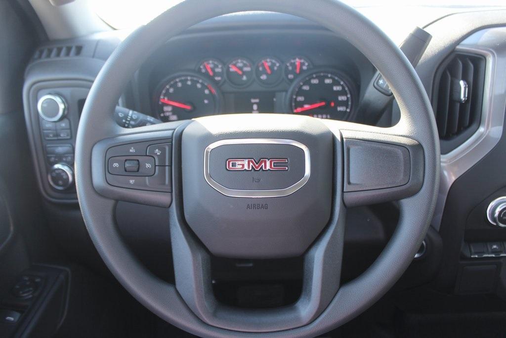 new 2025 GMC Sierra 1500 car, priced at $35,452