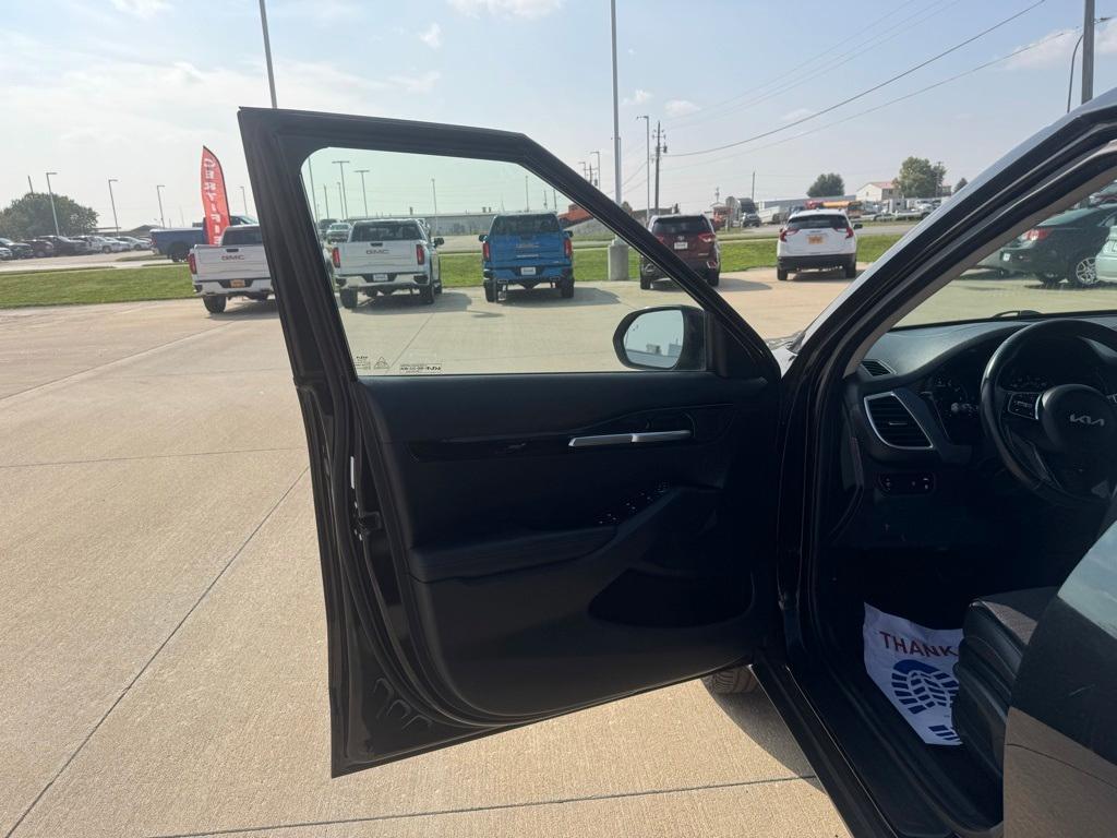used 2022 Kia Seltos car, priced at $19,315