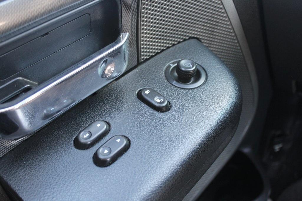 used 2005 Ford F-150 car, priced at $6,250