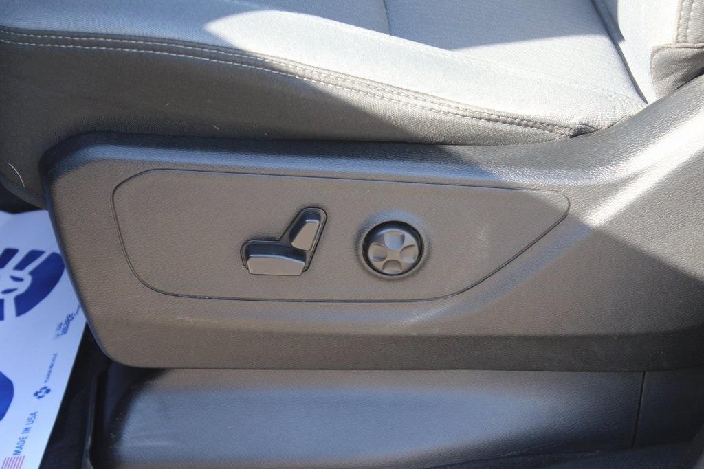 used 2021 Ram 1500 car, priced at $26,567