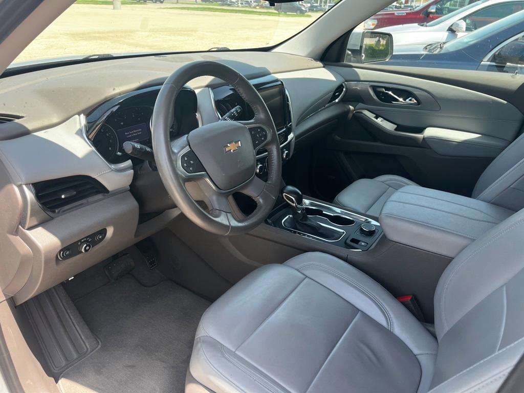 used 2021 Chevrolet Traverse car, priced at $22,651