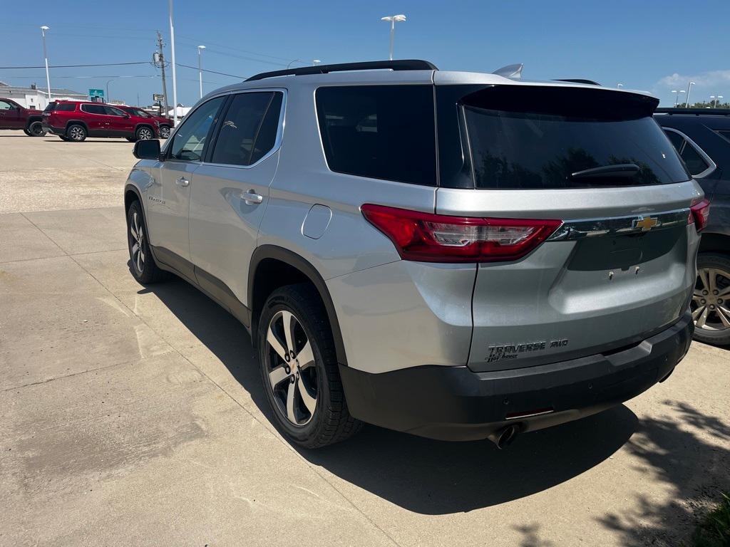 used 2021 Chevrolet Traverse car, priced at $22,651