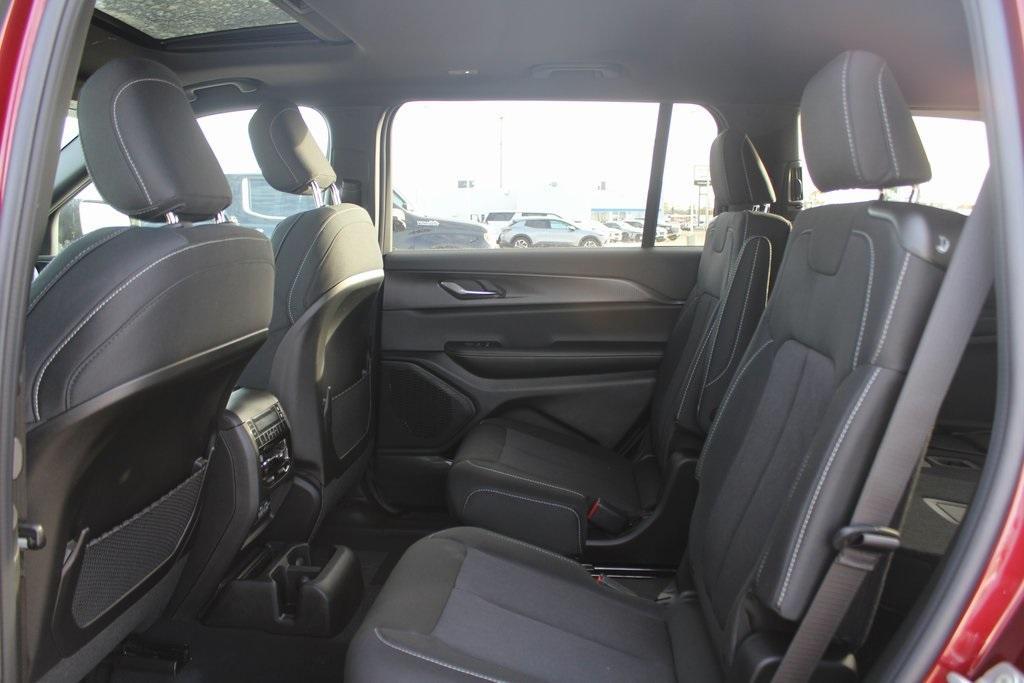 new 2025 Jeep Grand Cherokee L car, priced at $44,789