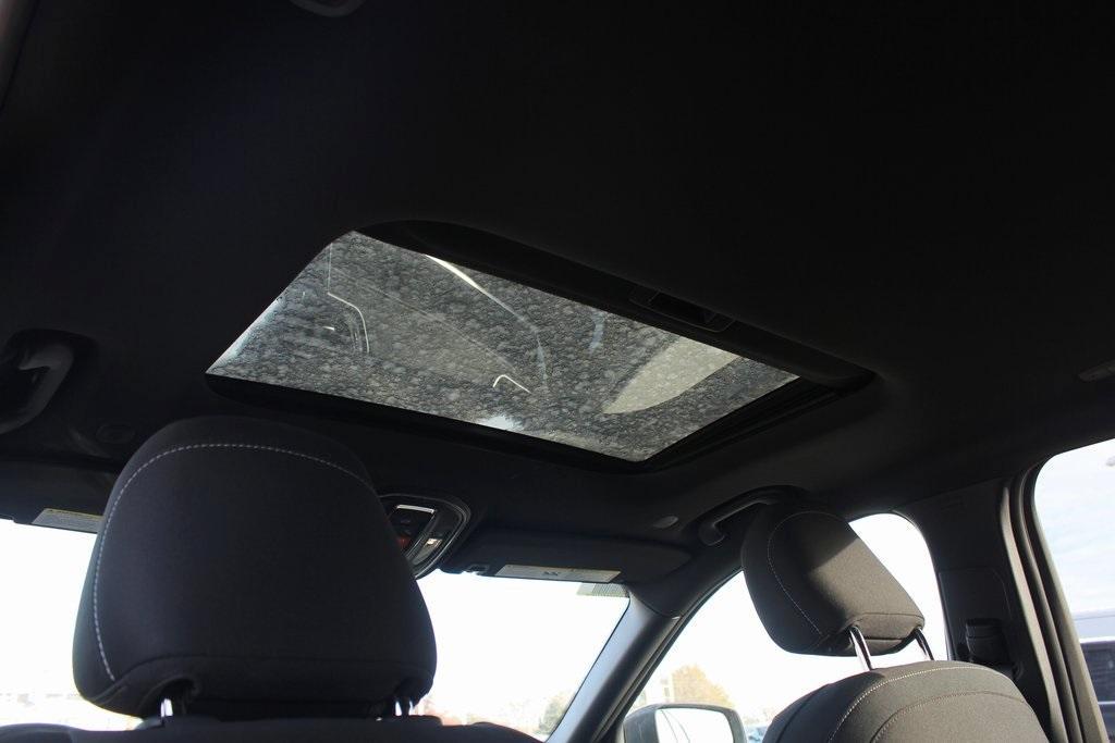 new 2025 Jeep Grand Cherokee L car, priced at $44,789