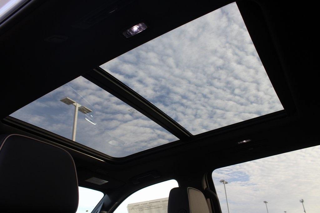 new 2026 Chevrolet Suburban car