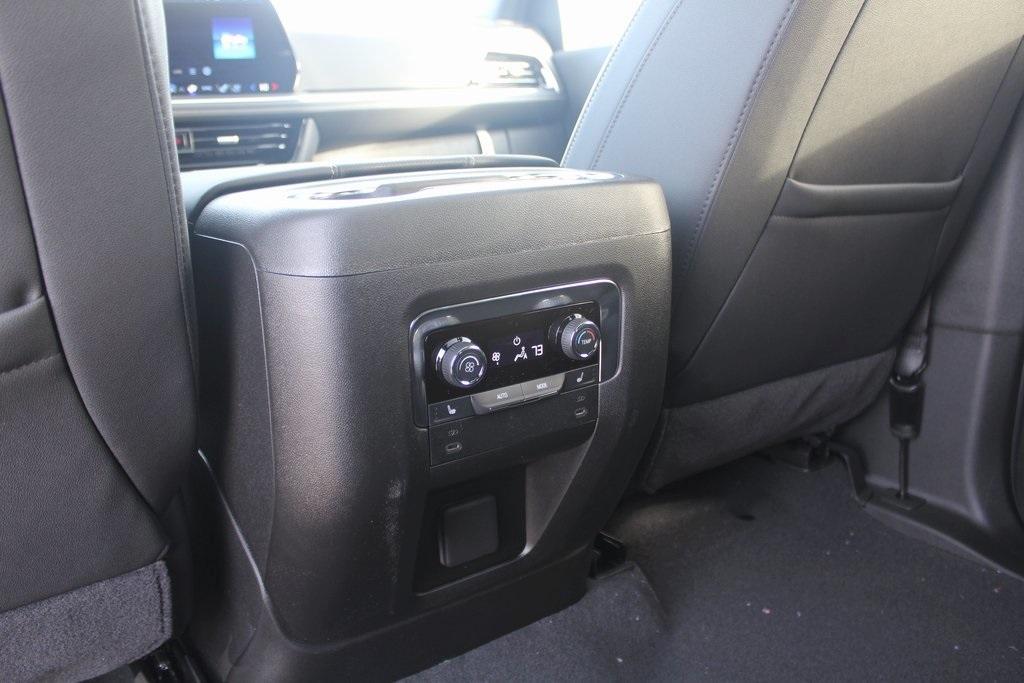 new 2026 Chevrolet Suburban car