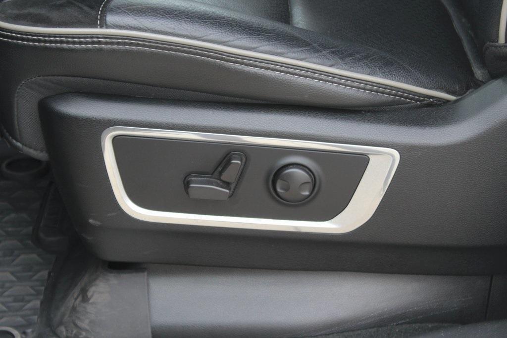 used 2022 Ram 1500 car, priced at $39,567