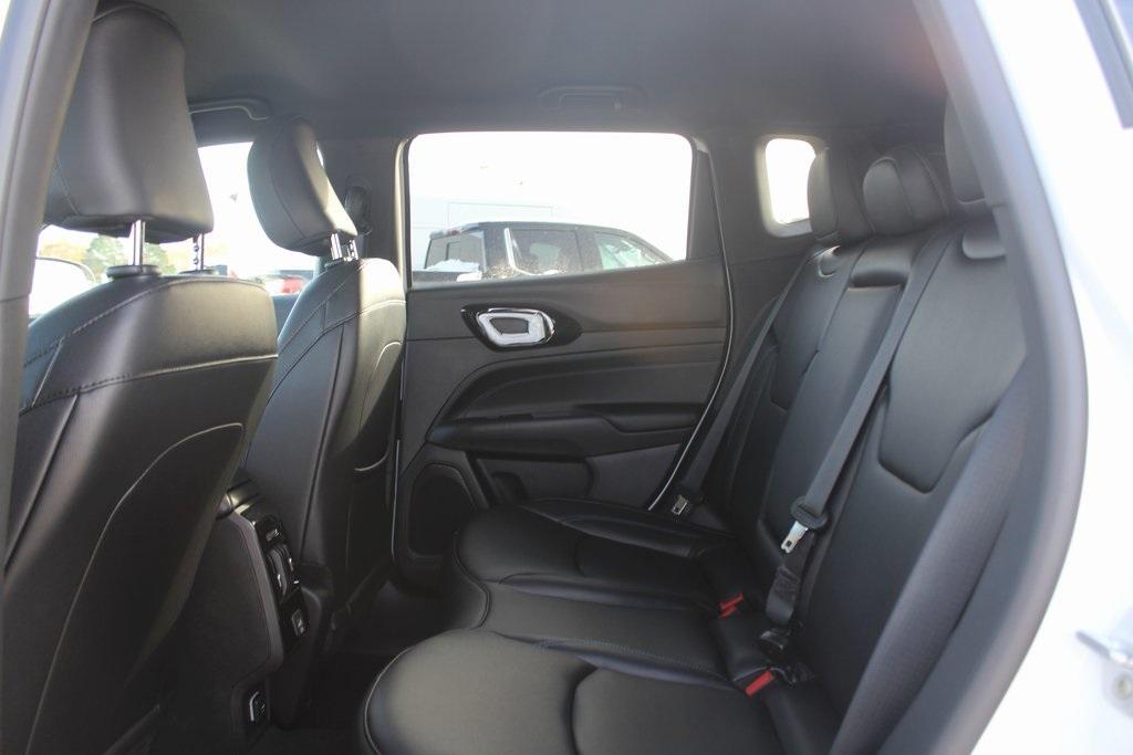 new 2026 Jeep Compass car, priced at $33,899