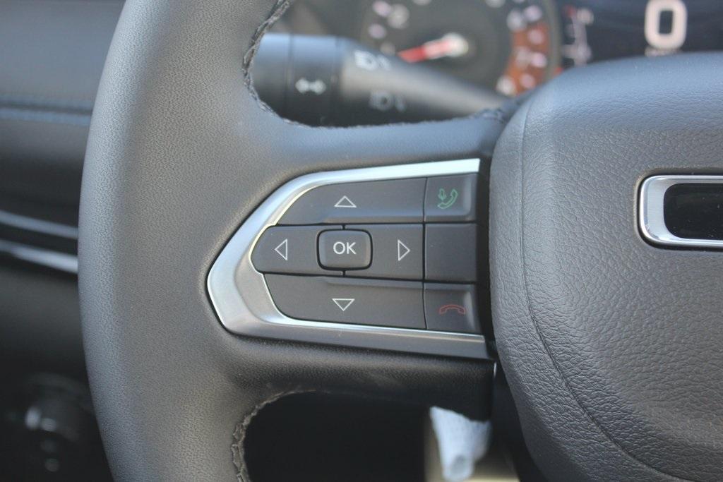 new 2026 Jeep Compass car, priced at $33,899