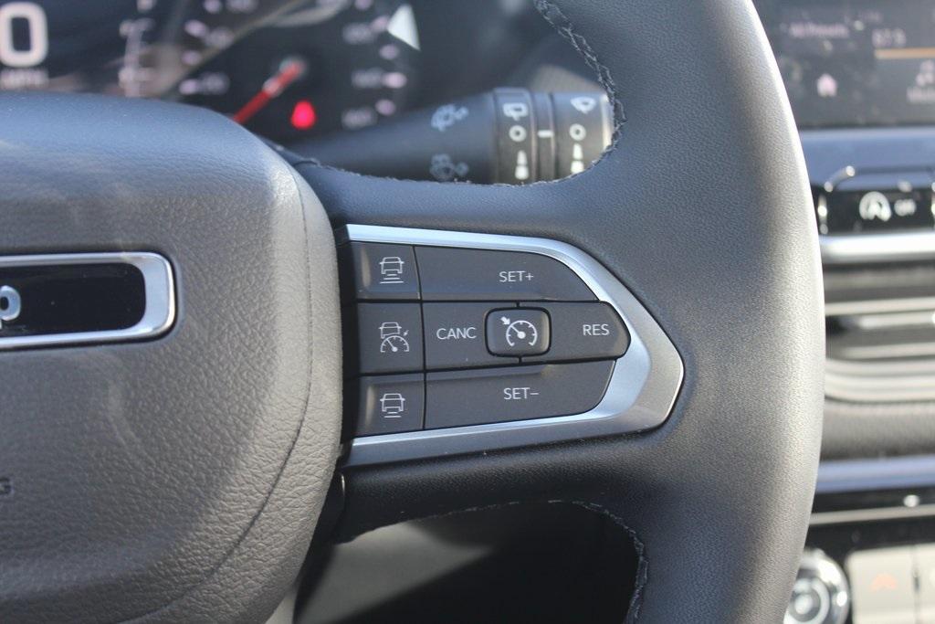 new 2026 Jeep Compass car, priced at $33,899