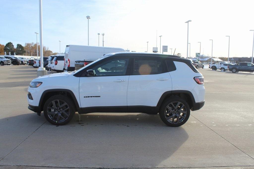 new 2026 Jeep Compass car, priced at $33,899