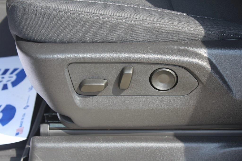 new 2025 Chevrolet Silverado 2500 car, priced at $62,015