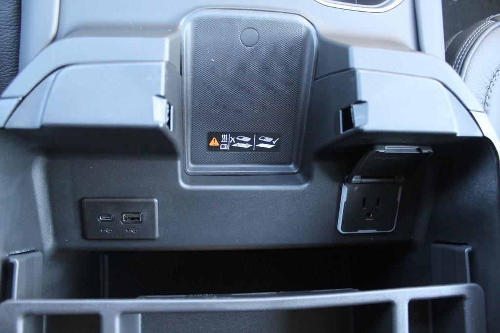new 2025 GMC Sierra 1500 car, priced at $70,201