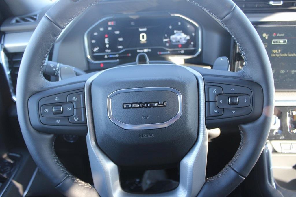 new 2025 GMC Sierra 1500 car, priced at $70,201