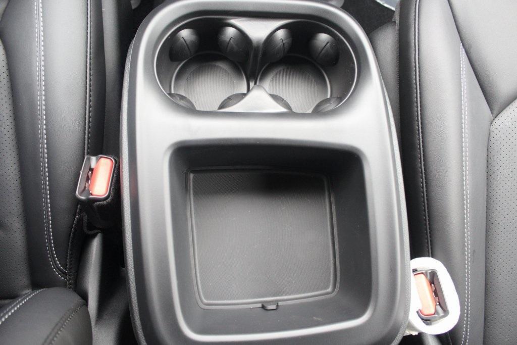 new 2026 Chrysler Pacifica car, priced at $48,599