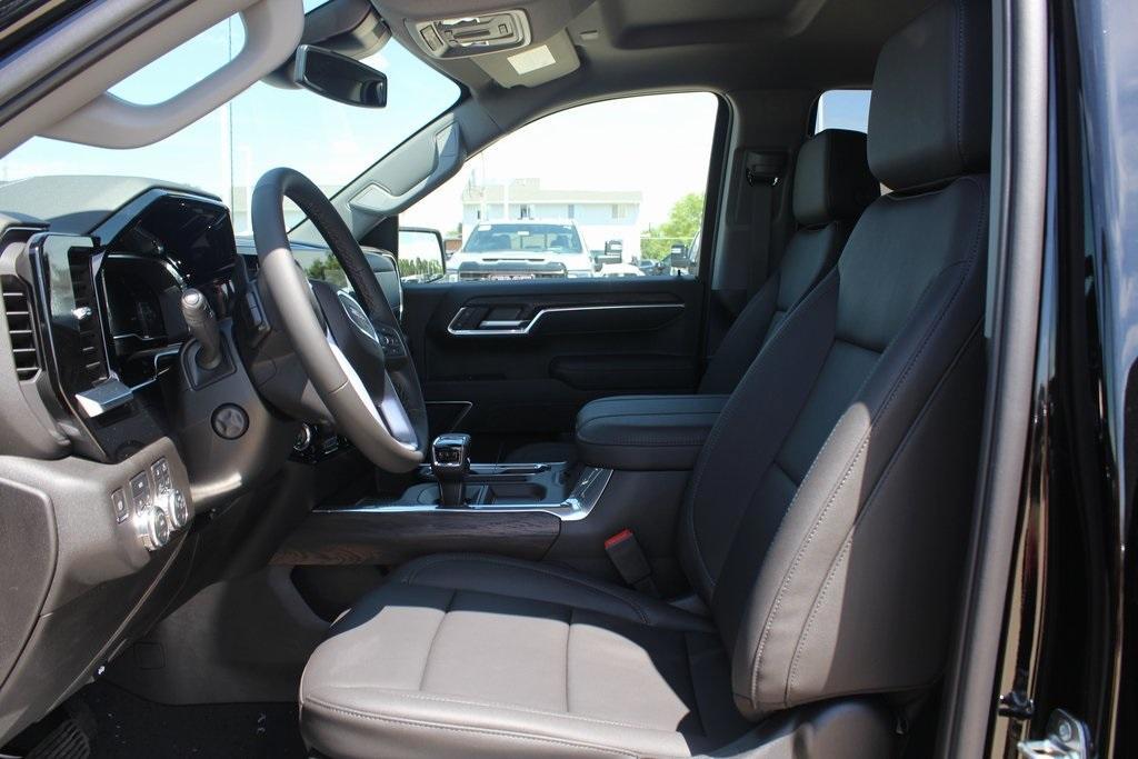 new 2025 GMC Sierra 1500 car, priced at $63,975