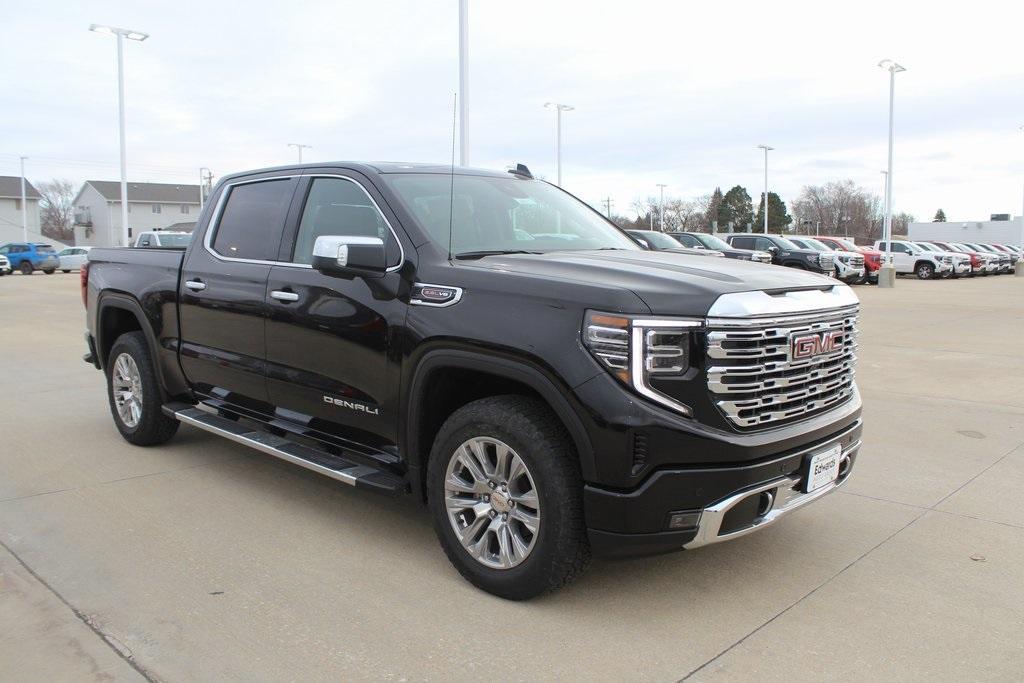 new 2025 GMC Sierra 1500 car, priced at $69,775