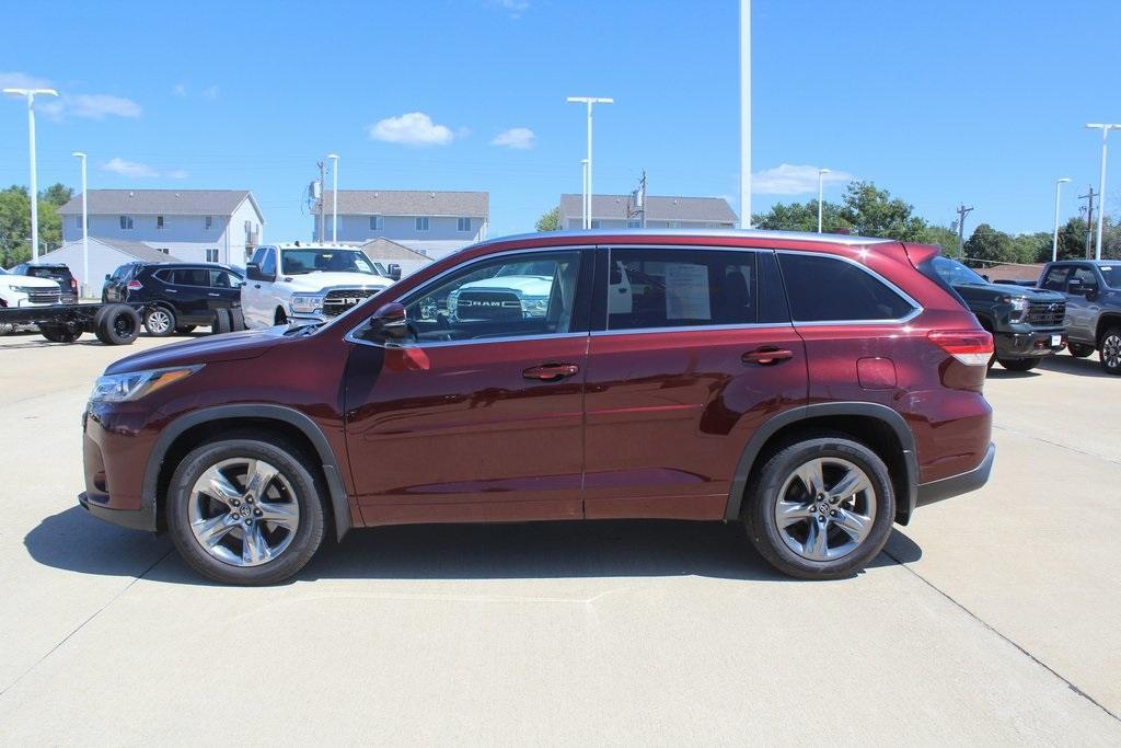 used 2019 Toyota Highlander car, priced at $27,444