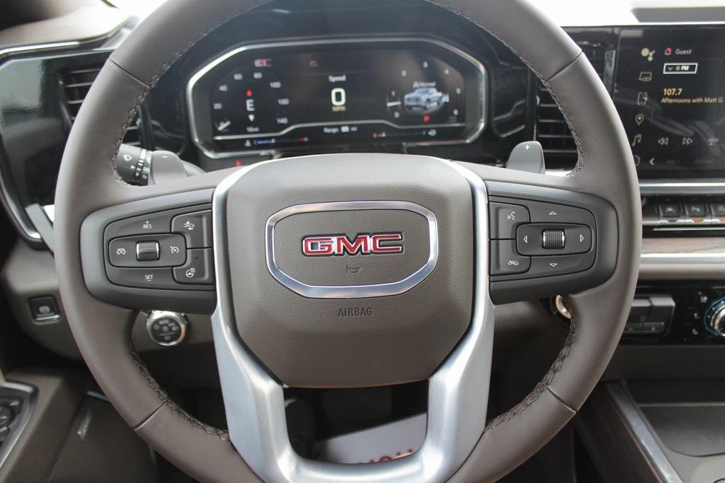 new 2025 GMC Sierra 1500 car, priced at $59,702